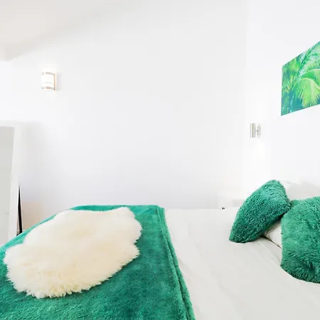 Apartment Paradise Retreat